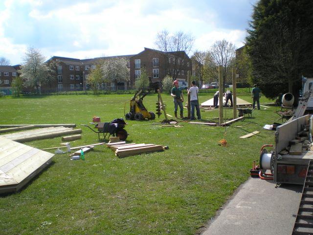 building_the_shelter_08